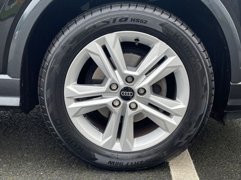 More views of Audi Q2