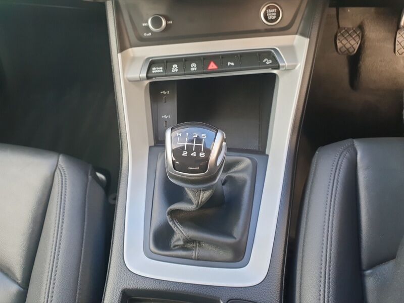 More views of Audi Q3