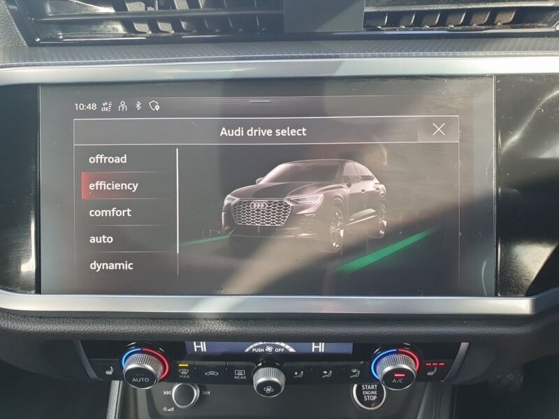 More views of Audi Q3