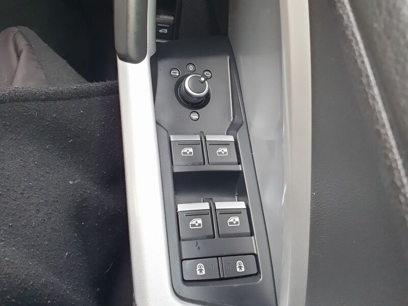 More views of Audi Q3