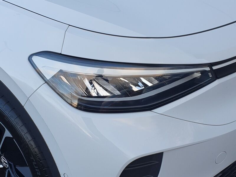 More views of Volkswagen ID.4