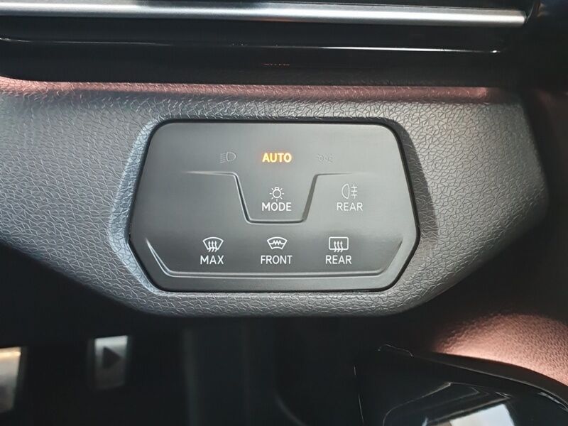 More views of Volkswagen ID.4