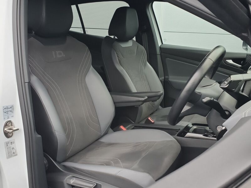 More views of Volkswagen ID.5