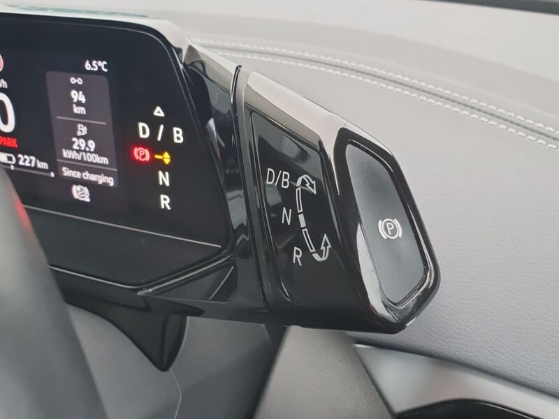 More views of Volkswagen ID.5