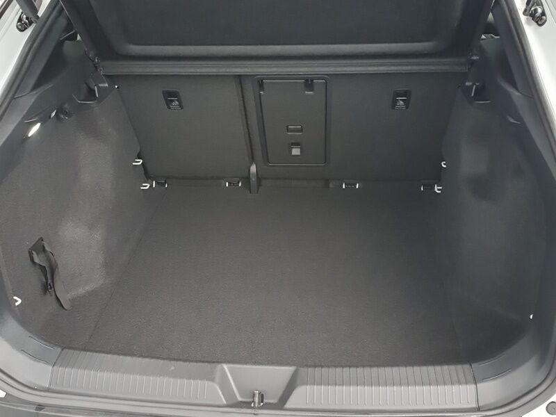 More views of Volkswagen ID.5