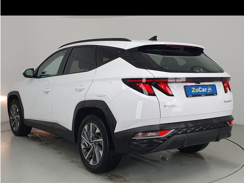 More views of Hyundai Tucson