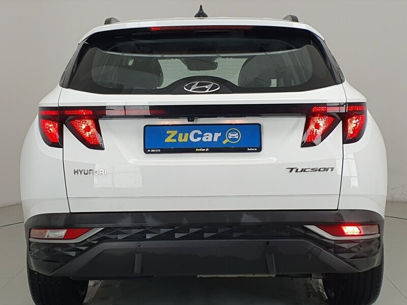 More views of Hyundai Tucson