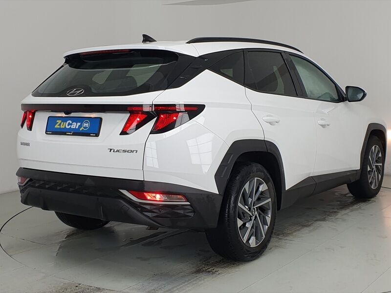 More views of Hyundai Tucson