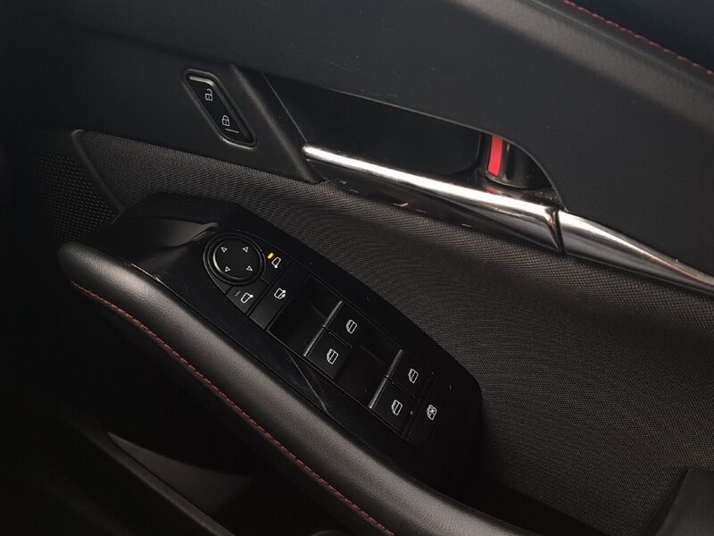 More views of Mazda CX-30