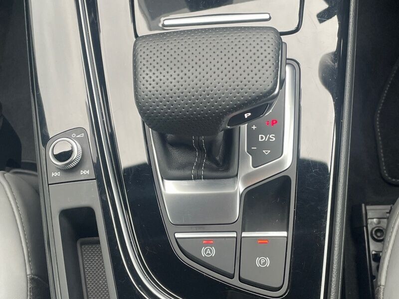 More views of Audi A4