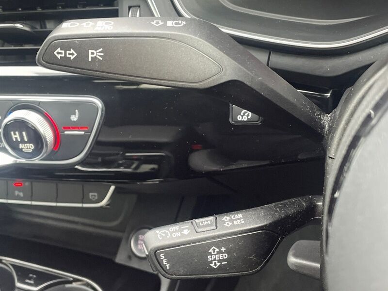 More views of Audi A4