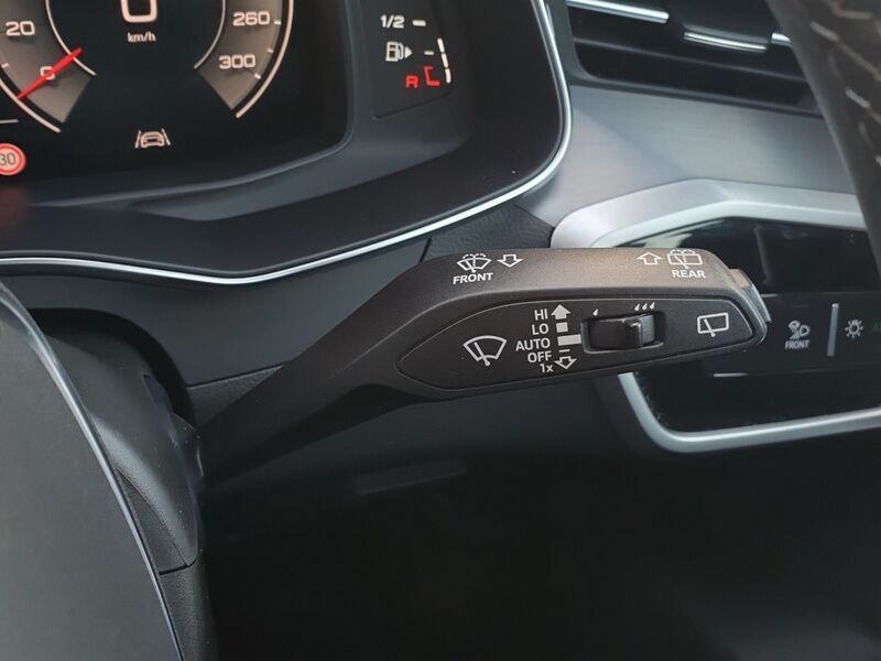 More views of Audi A6