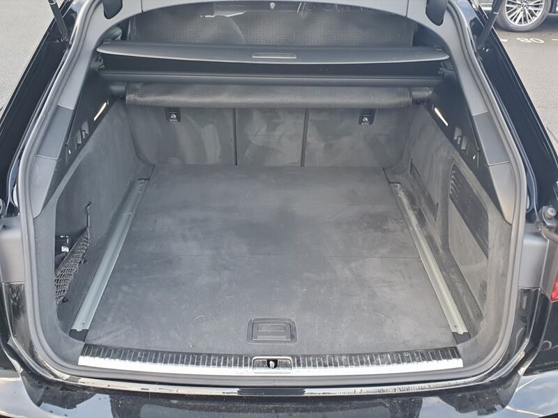 More views of Audi A6