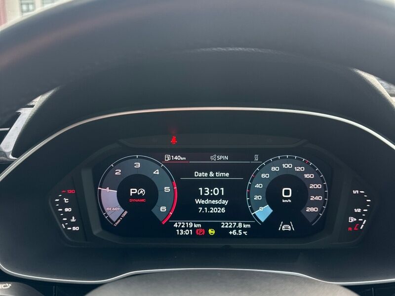 More views of Audi Q3