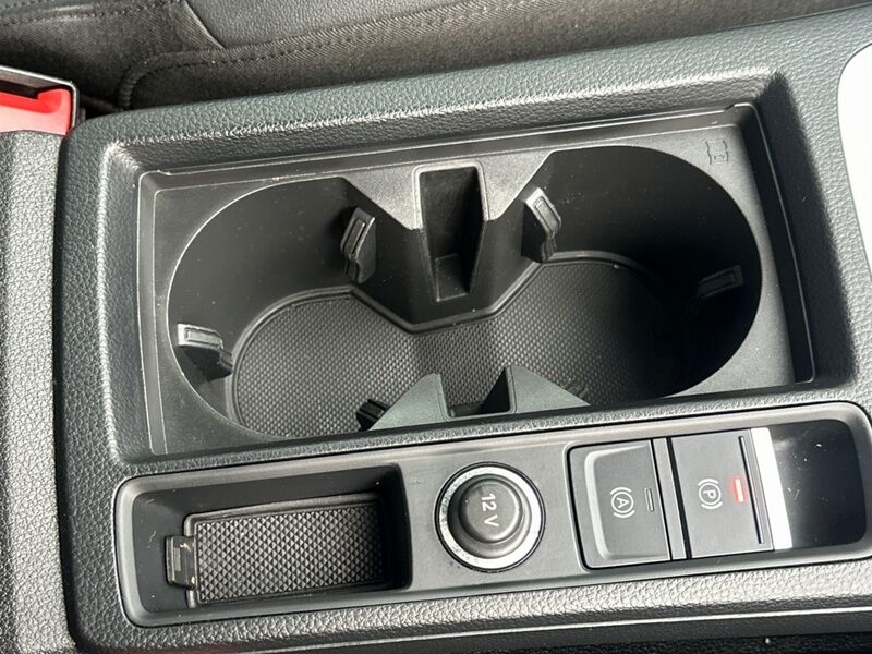 More views of Audi Q3