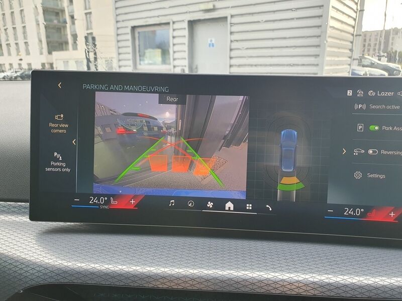 More views of BMW 3-Series