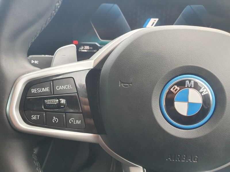 More views of BMW 3-Series