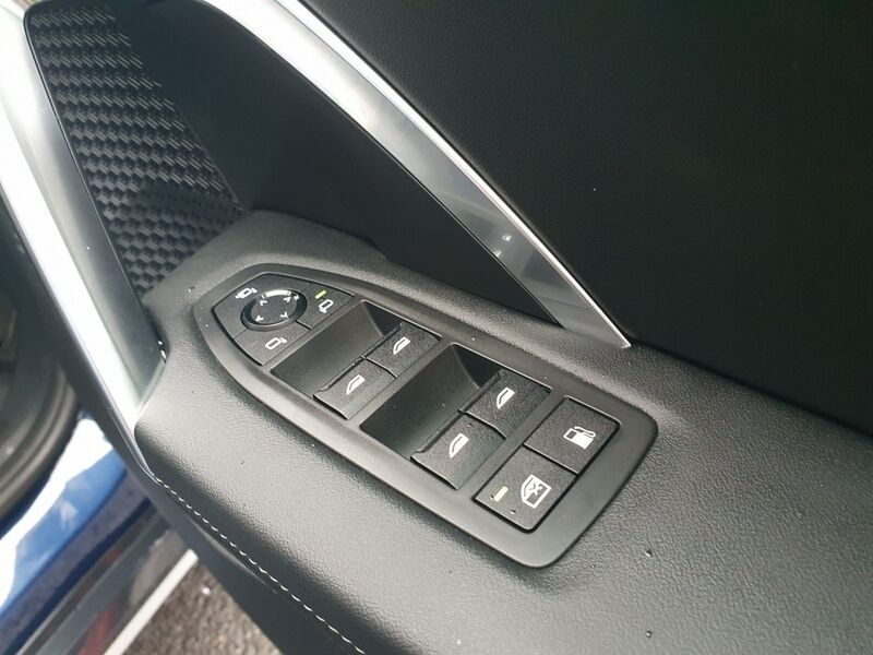 More views of BMW X1