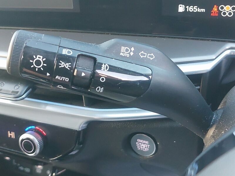 More views of Kia Sorento