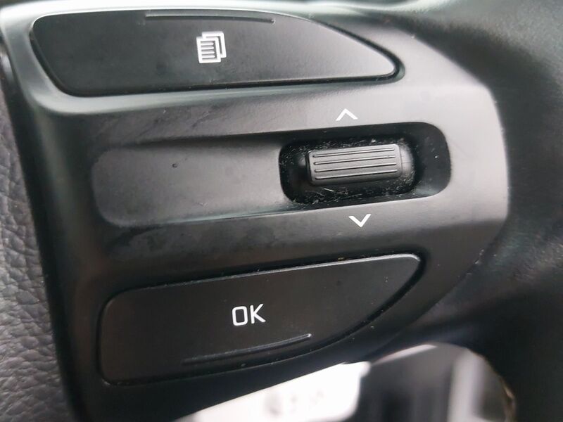 More views of Kia Picanto