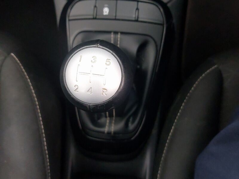 More views of Kia Picanto