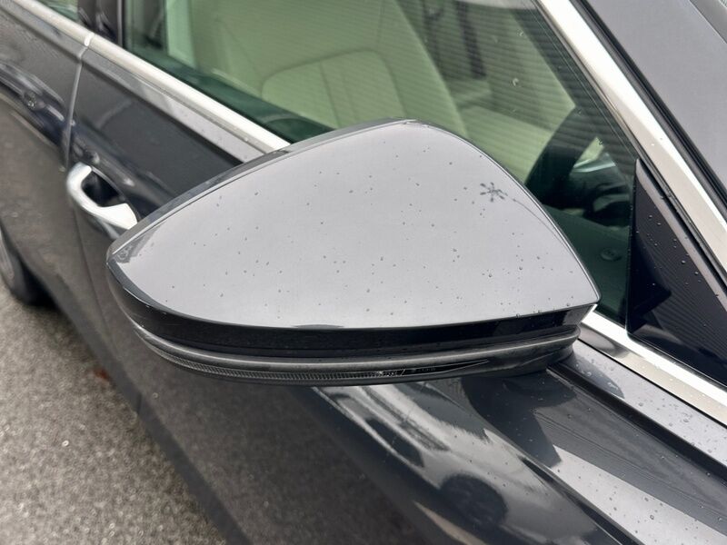 More views of Audi A6