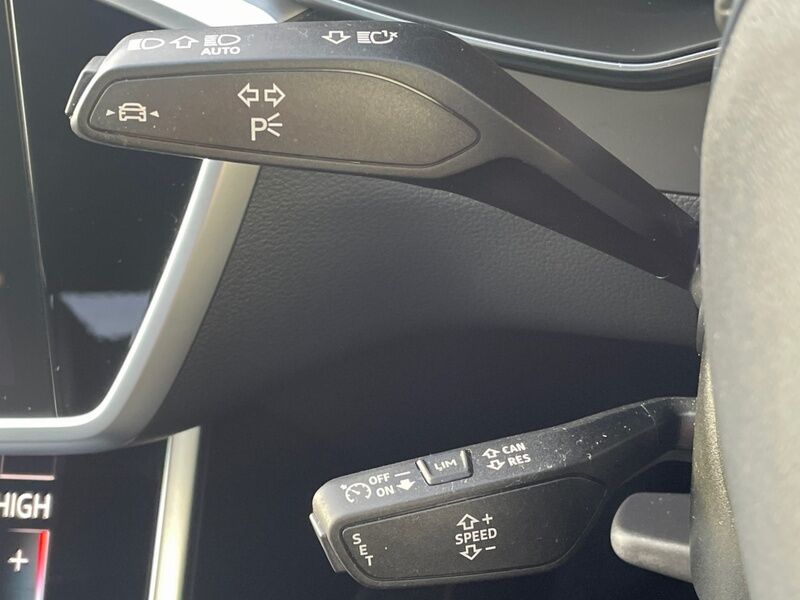 More views of Audi A6