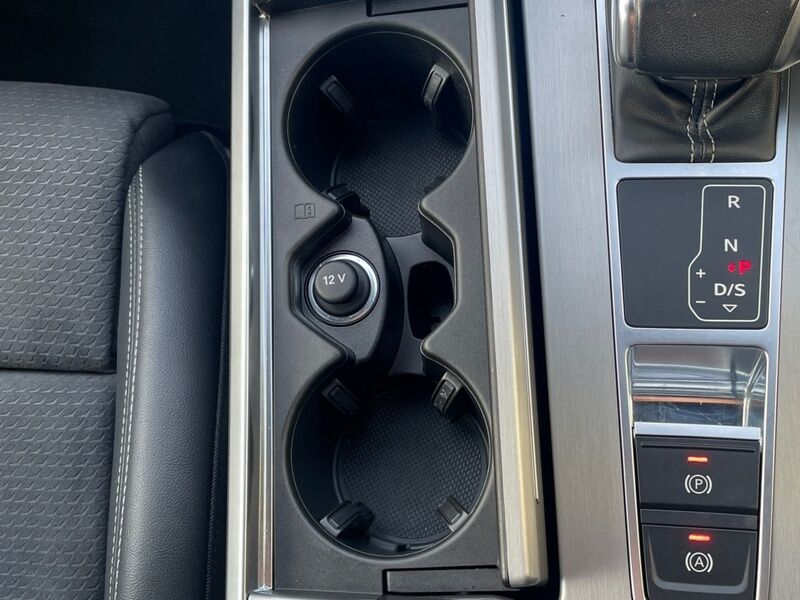 More views of Audi A6