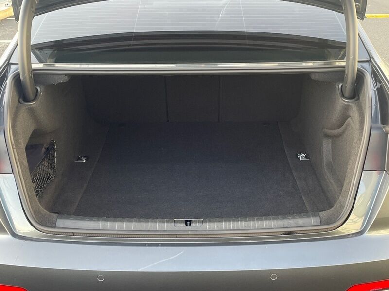 More views of Audi A6