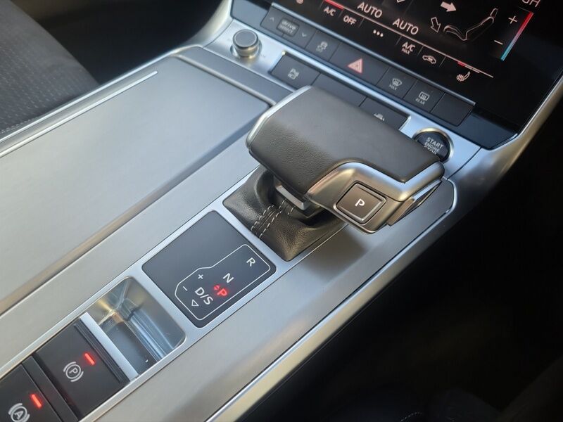 More views of Audi A6