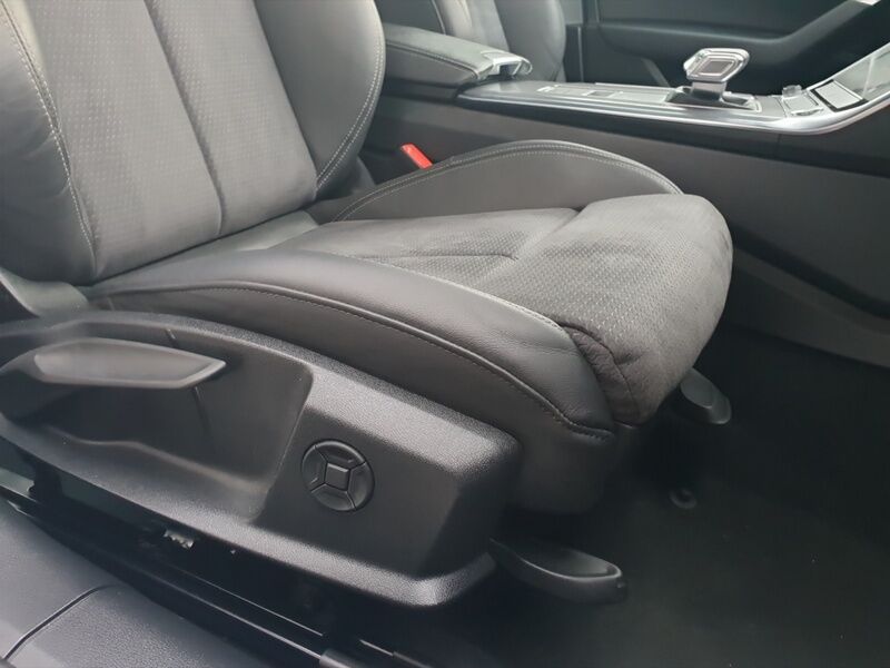 More views of Audi A6