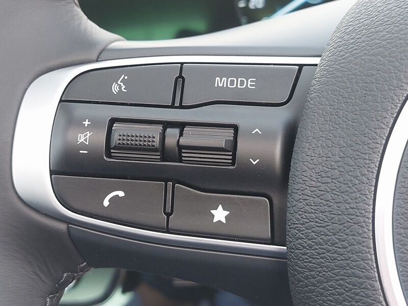 More views of Kia Sportage