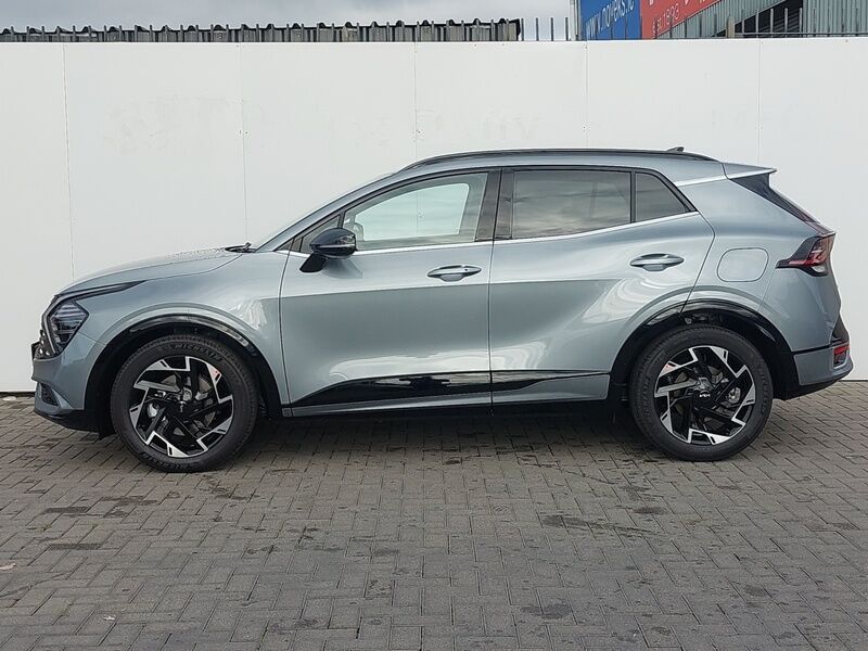 More views of Kia Sportage