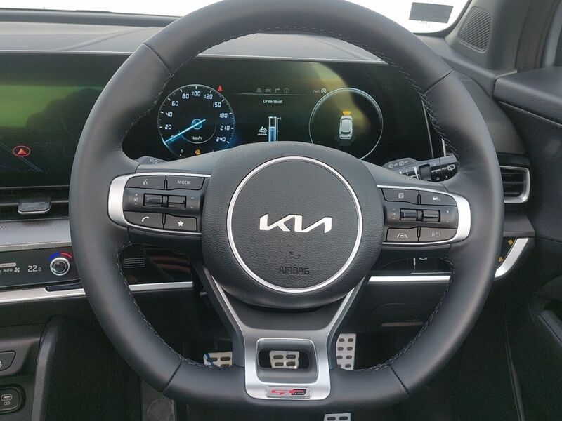 More views of Kia Sportage