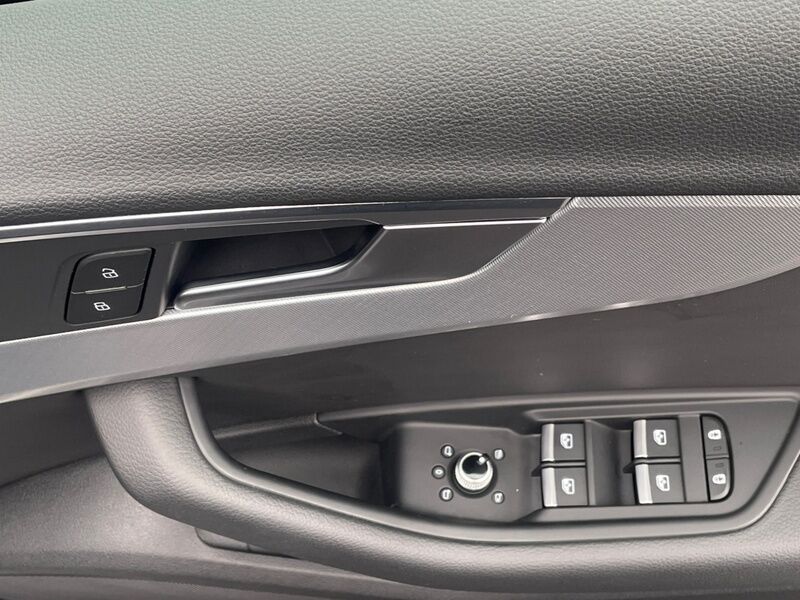 More views of Audi A4