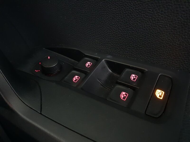 More views of SEAT Arona