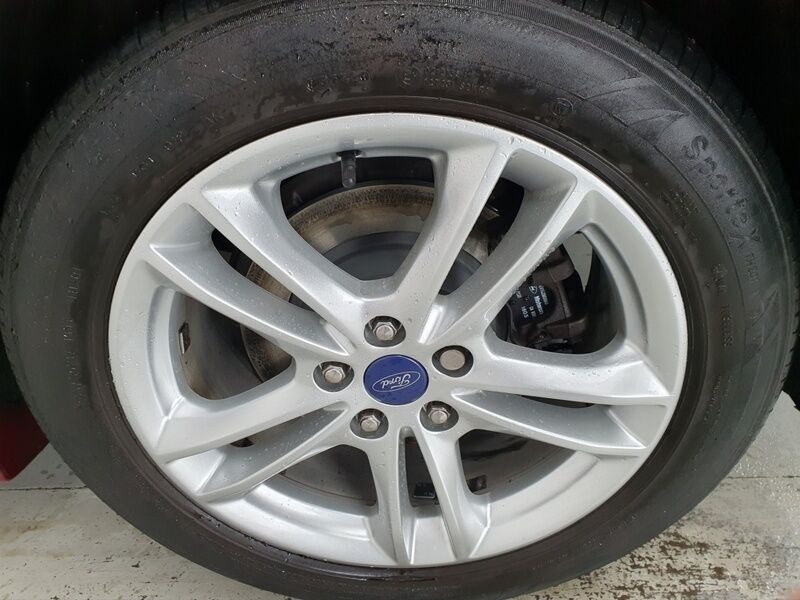 More views of Ford Mondeo