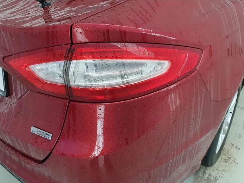 More views of Ford Mondeo