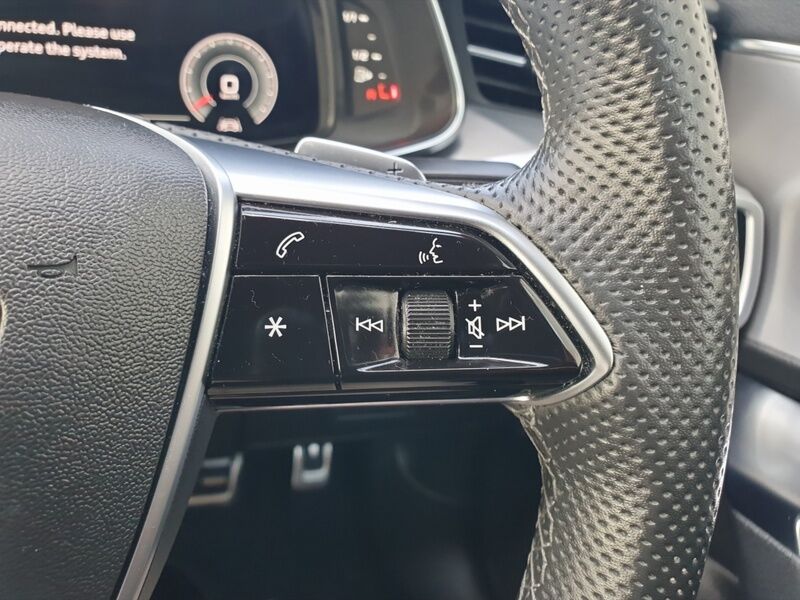 More views of Audi A6