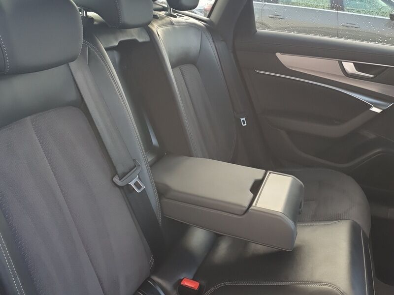 More views of Audi A6