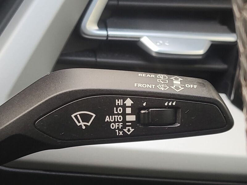 More views of Audi Q4 e-tron