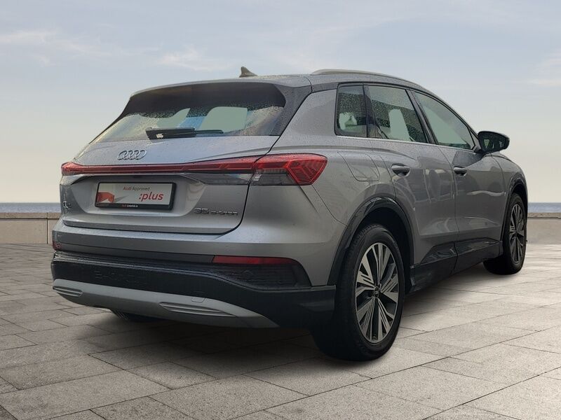 More views of Audi Q4 e-tron