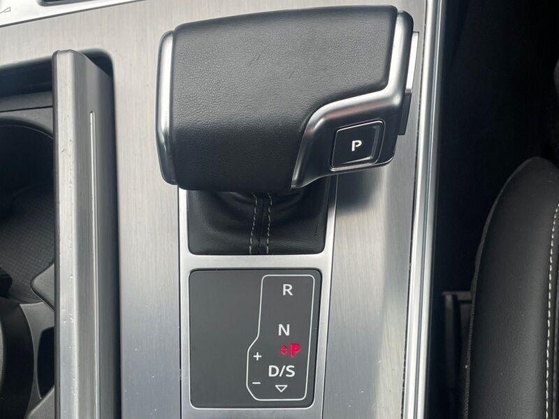 More views of Audi A6