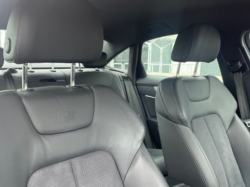 More views of Audi A6