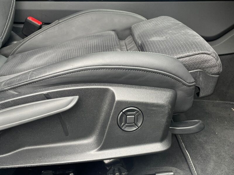 More views of Audi A6