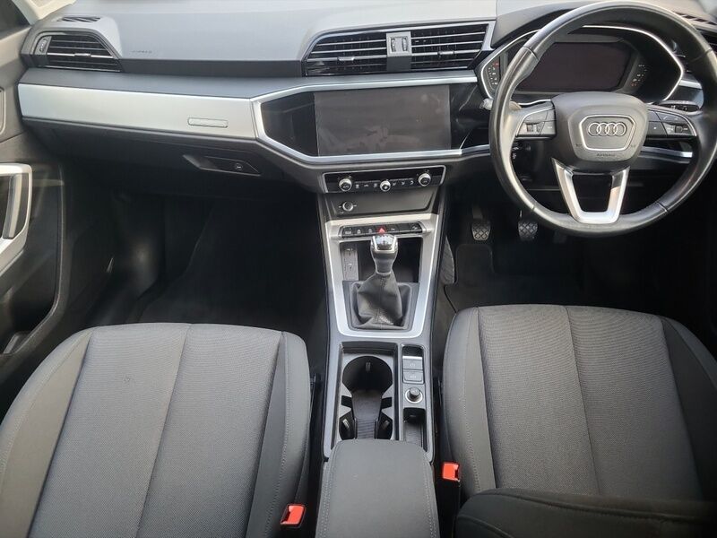 More views of Audi Q3