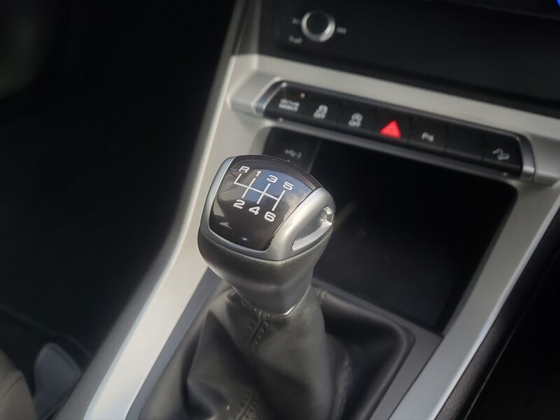 More views of Audi Q3