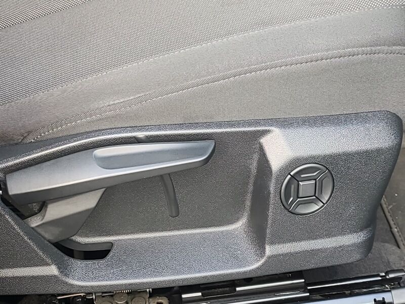 More views of Audi Q3