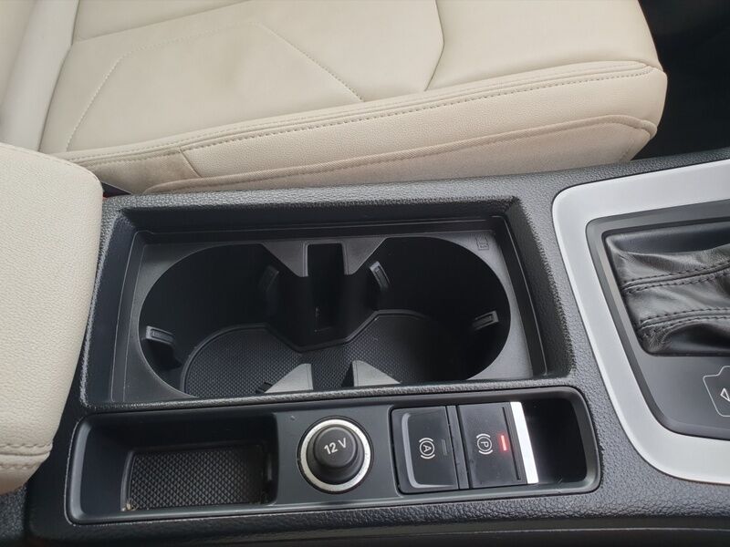 More views of Audi Q3