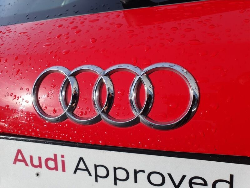 More views of Audi Q3